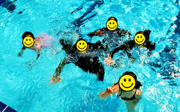 Schwimmausflug mit den "Macondo-Kids" ins Schwechater Bad.