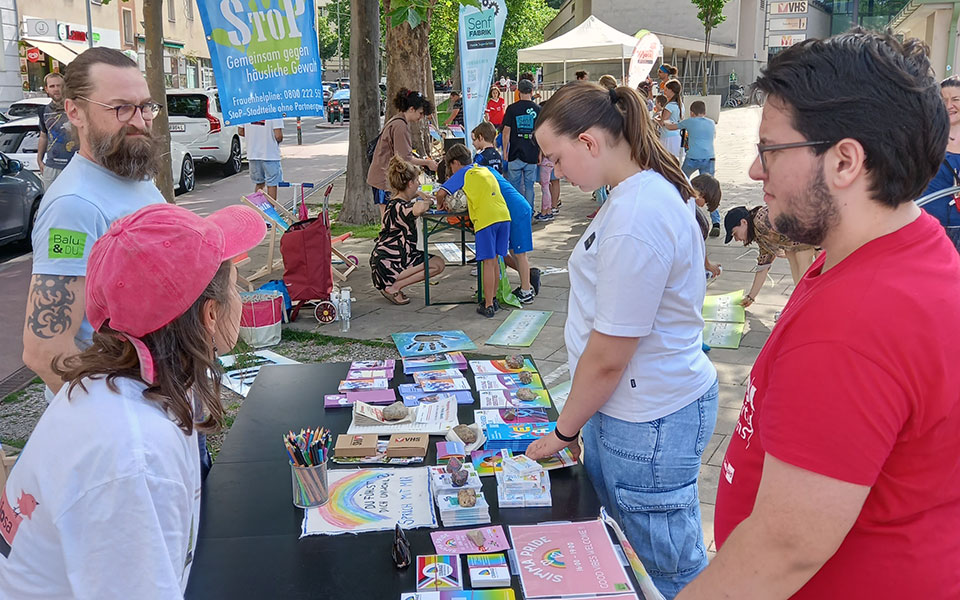 Infostand vom FPT11 bei der Simma Pride